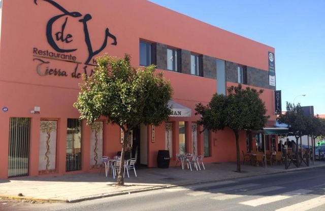 Hotel León Tierra de Vinos