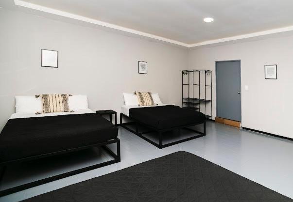 Hotel moderno en el corazón de monterrey 6/ pax F