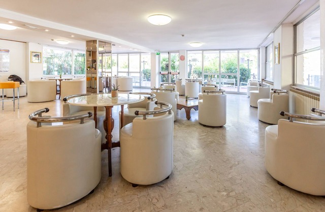 HOTEL NAICA