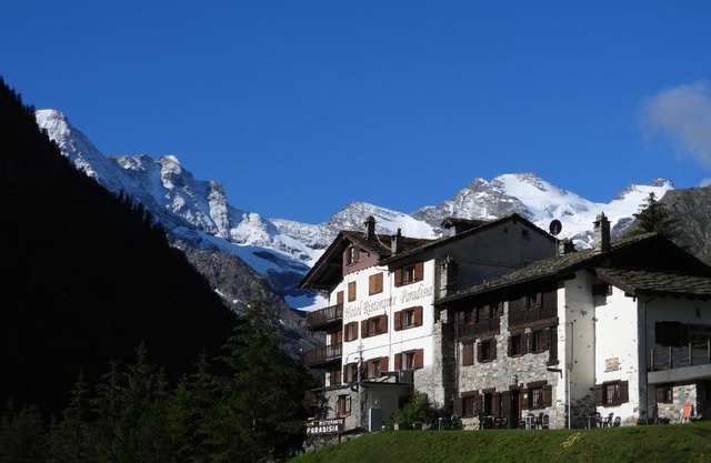 Hotel Paradisia
