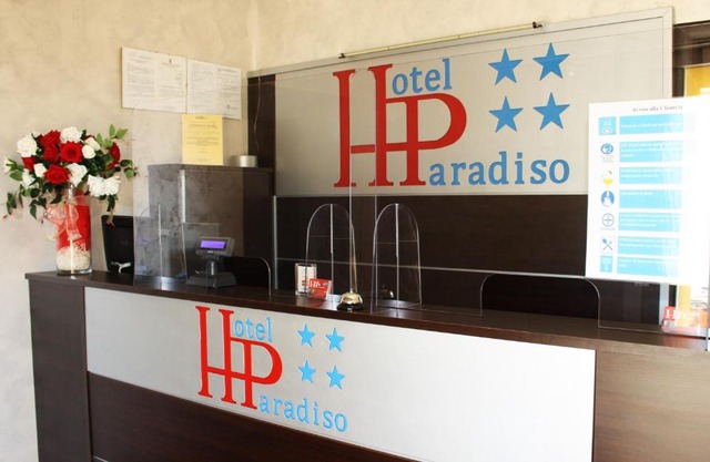 Hotel Paradiso