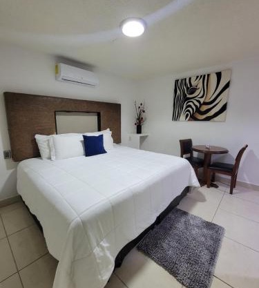 Hotel Paraiso Inn
