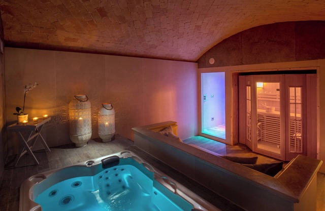 HOTEL PICCOLO BORGO