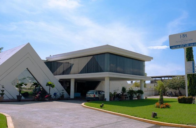 Hotel Plaza Mazari