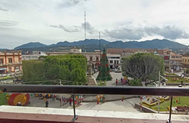 HOTEL PLAZA