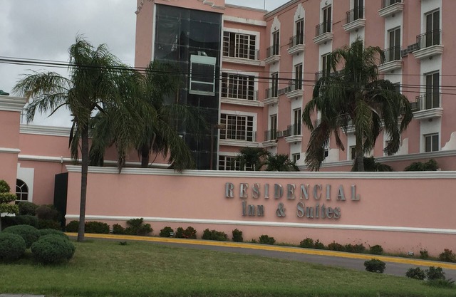 Hotel Residencial Inn Suites