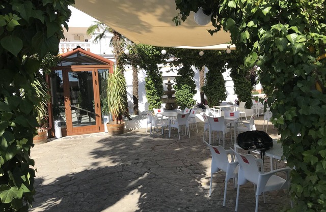Hotel Restaurante Santa Cruz