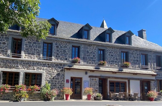 Hotel Restaurant Du Plomb du Cantal