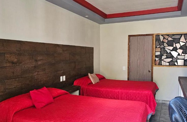 HOTEL REVOLUCION