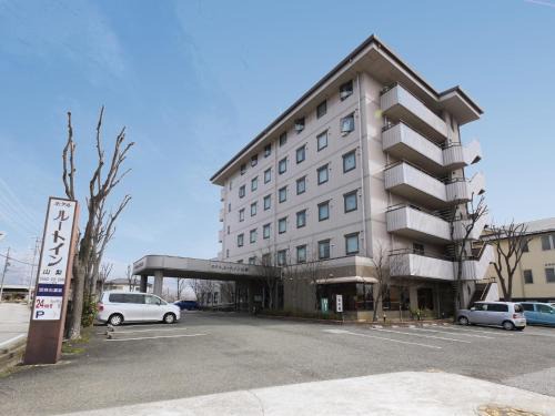 Hotel Route-Inn Court Yamanashi