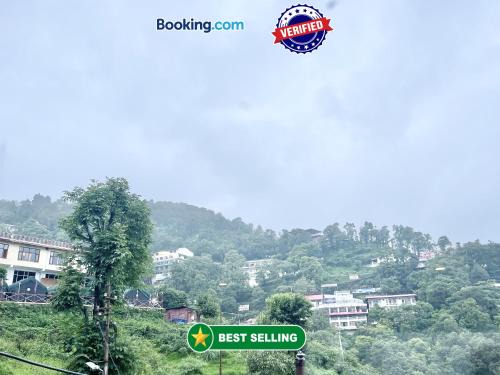 HOTEL SAVOY RESIDENCY INN ! MUSSOORIE होटल सवॉय रेजीडेंसी इन, হোটেল সাভয় রেসিডেন্সি ইন , near mall road hotel-with-mountain-view Spacious-Room-with-wi-fi-and-Card Payment Accepted-Parking-availability, best hotel in Mussoorie