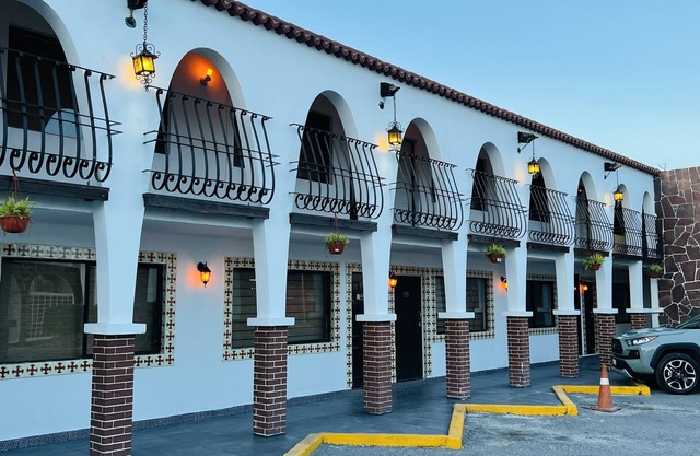 Hotel & Suites Hacienda Santa Maria