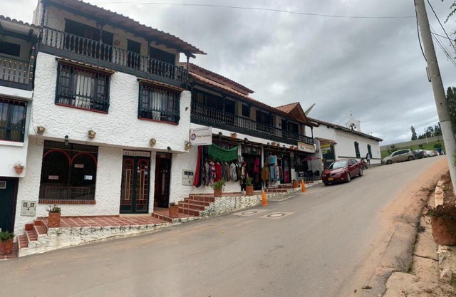 Hotel Tierra de Lancers - Pantano de Vargas