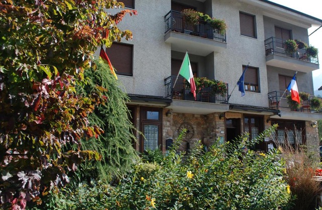 Hotel Trois Etoiles