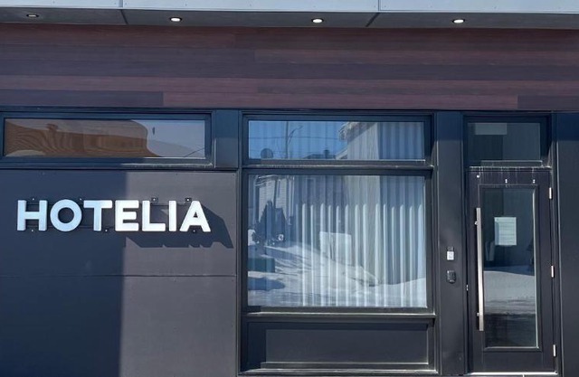 Hotelia