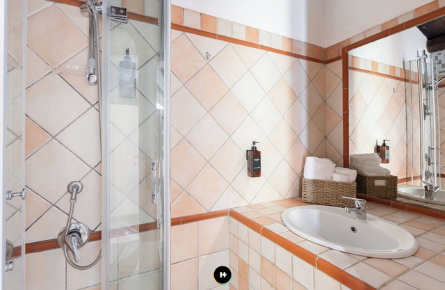 Hotels Too - Home Amsicora, in the alleys of the historic center of Sassari