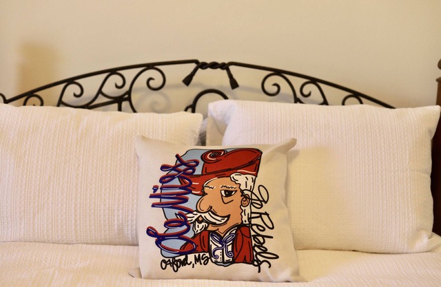 Hotty Toddy Condo (High Pointe Condo #1501)