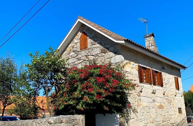 House 8 persons