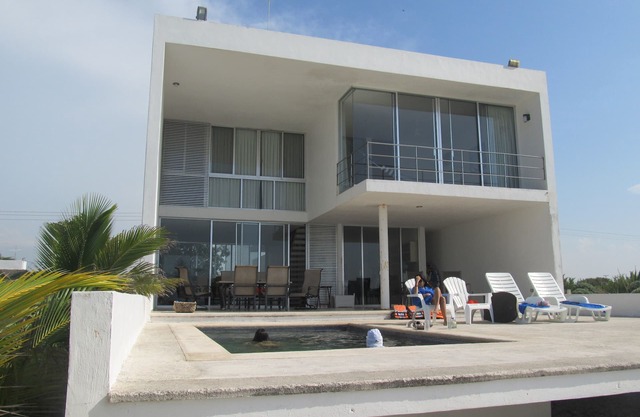House Beach Front Superb Ocean View Hi Speed ​​WiFi Unlimitd Süßwasser Gratis Anruf