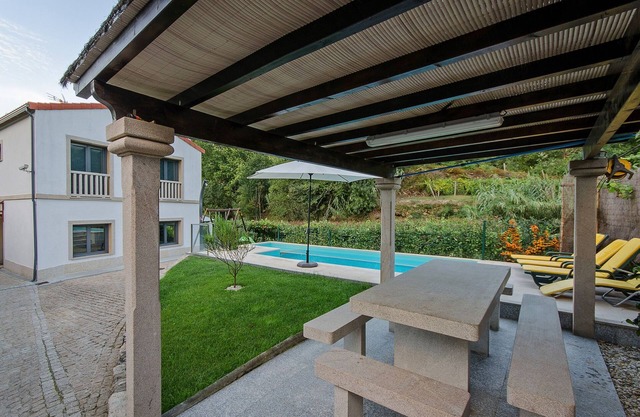 - Haus Cevidade - Bauernhof - Landtourismus - mit Pool