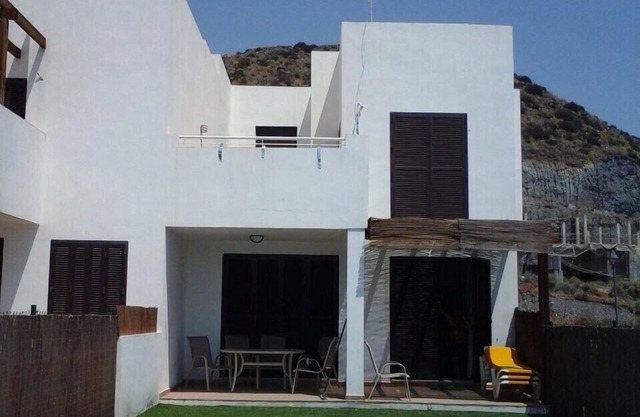 HAUS FÜR 8 PERSONEN MIT POOL PLAYA MACENAS, MOJACAR