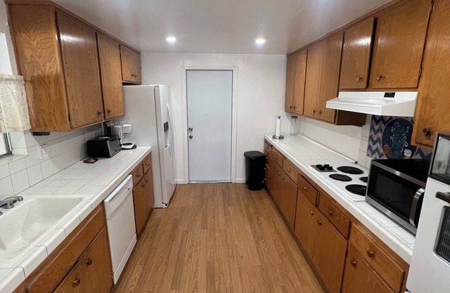House for Rent in Pittsburg