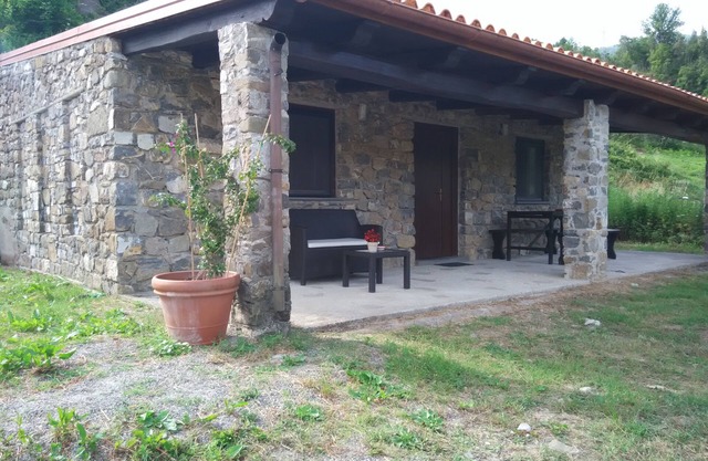Haus mitten im Grünen des Cilento-Parks