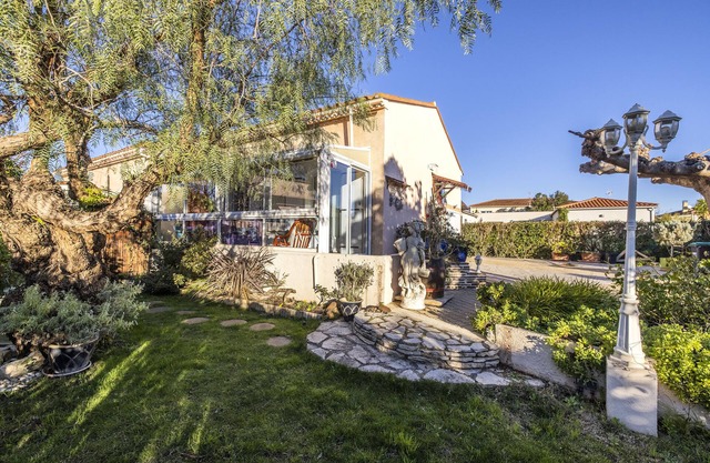 Charmantes Haus + Veranda + Garten + WIFI + + Sea Nähe klassifiziert 3 *