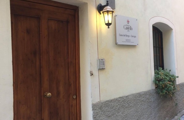 Haus im mittelalterlichen Dorf n. 2