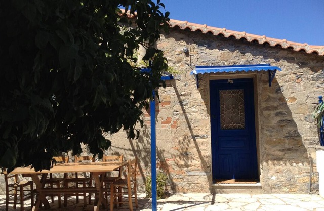 House In Samos with private garden - Ano Vathi