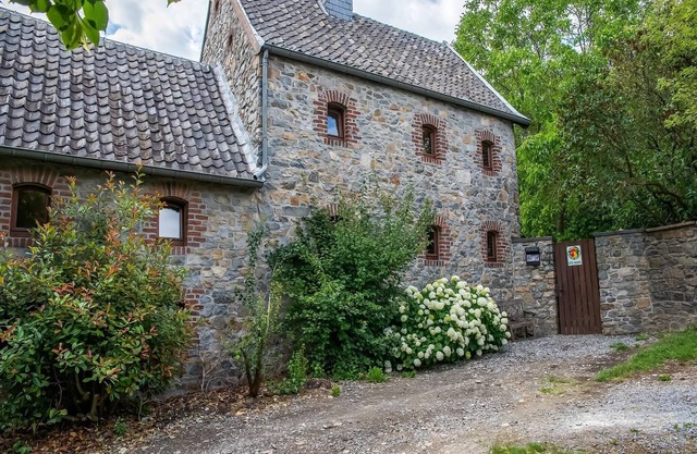 Haus in Sint Jansrade mit Pool