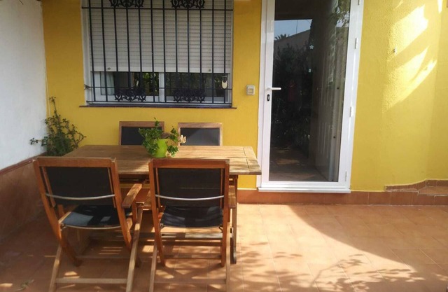 HAUS IM ZENTRUM VON CABO DE PALOS, IN DER NÄHE VON TAUCHCLUBS