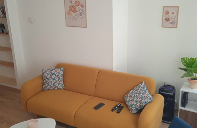 House in the heart of Murat's historic center