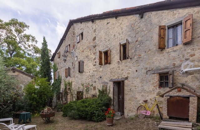 Ferienhaus in Vergato mit Garten