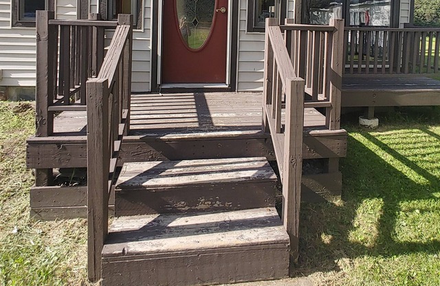 The house is on hwy US2 and its a 2bedroom 1full bath it sleeps 6 two car garage