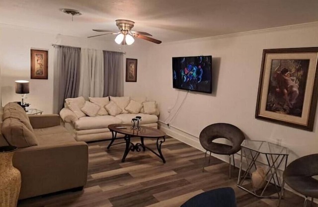House near Capitol/FSU/FAMU/Hospital/Tallahassee