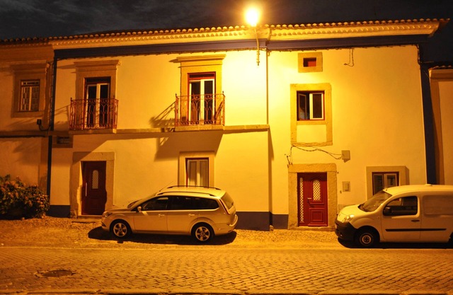 HAUS DER SCHWALBEN / Schwalbenhaus