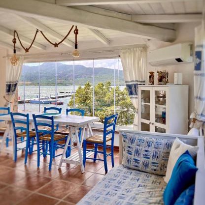 House on the beach - Porto Rotondo