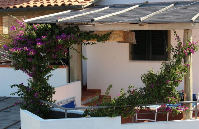 Haus an der Sonnenküste bis 100 m. Chiessi das Meer