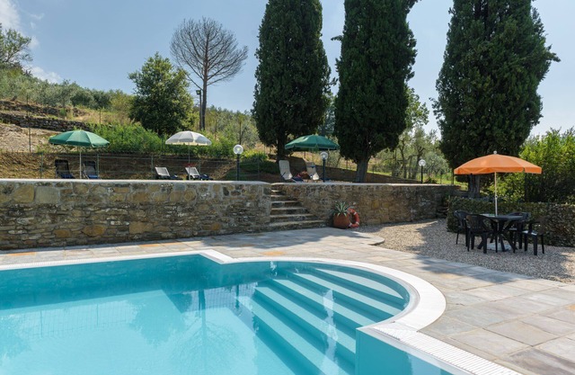 Pergo Villa, villa cerca de Cortona privada con piscina