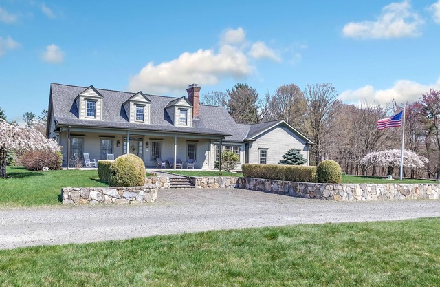 House Rental Next to State Park