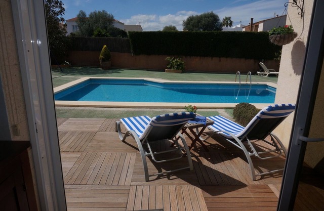 Schönes Stadthaus in Porto Colom mit Pool, Jacuzzi, Klimaanlage und W-LAN