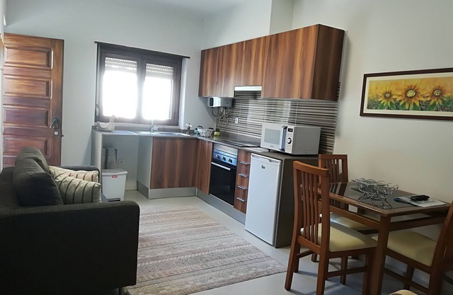 Haus T2, Ansicht Serra Arrábida, in der Nähe von Strand und einen privaten Parkplatz.