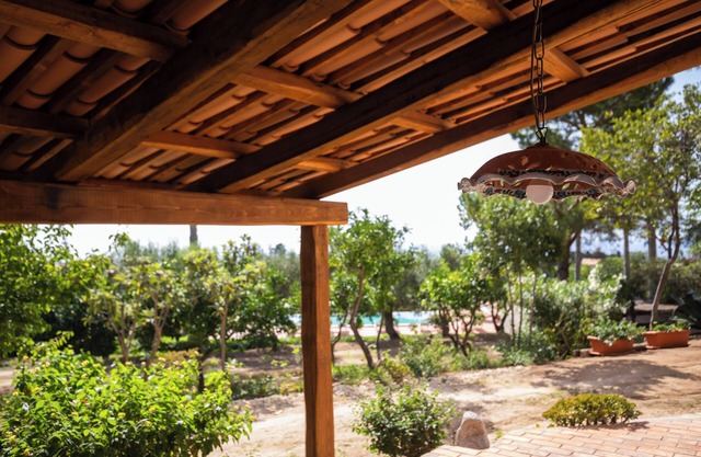 House The Mulberry Trees