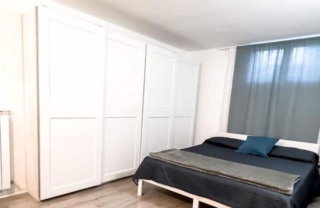 House Tuscany free parking, Wi-fi, Jacuzzi Netflix, Spacious Apartment in the Countryside: Experienc