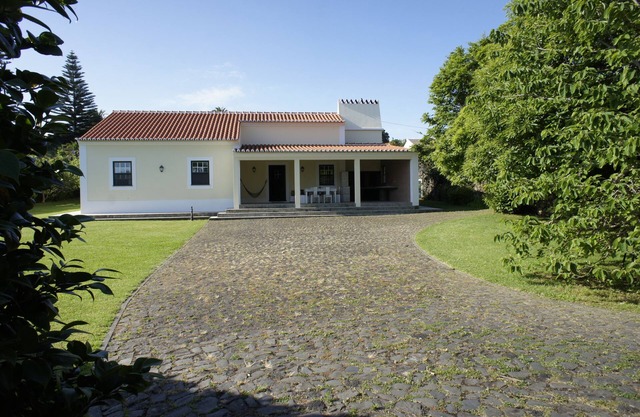 Haus, Villa in Meeresnähe, für Ferien in Biscoitos (Insel Terceira)