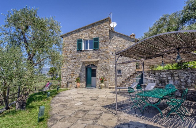Typische und elegante Villa der italienischen Küste mit atemberaubendem Blick