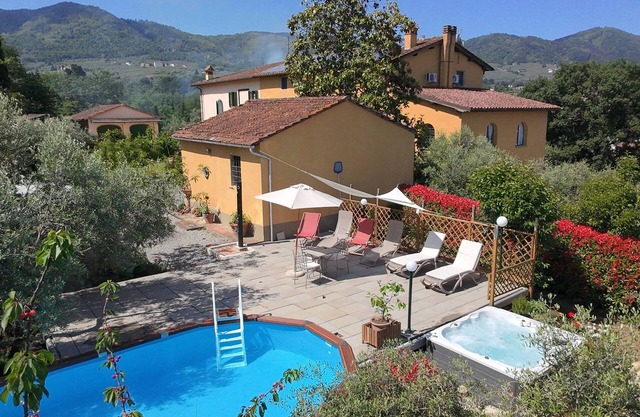 Ferienhaus / Villa - Quarrata mit privaten pool
