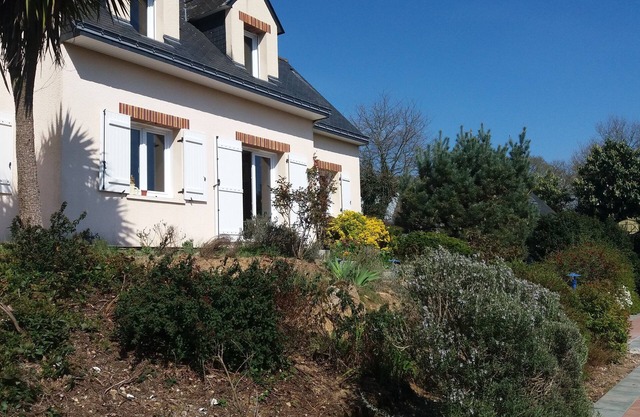 Haus mit Pool in der Nähe von Rochefort en Terre und Gacilly