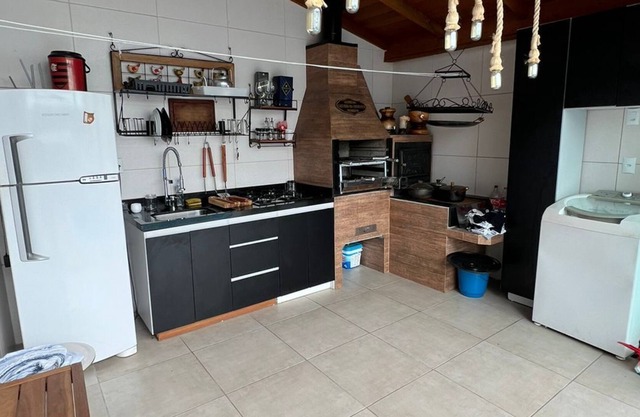 House with comfortable pool in São José